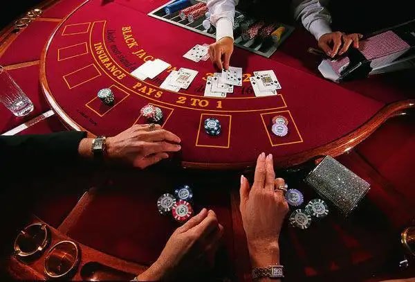 Tampilan antarmuka pengguna radar138 untuk akses mobile dan desktop